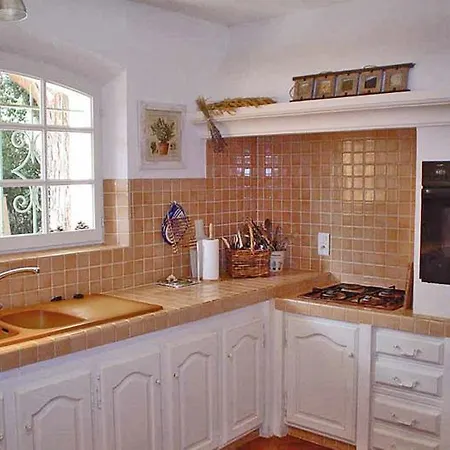 Sleeps 10 Pool Wifi * La Nartelle